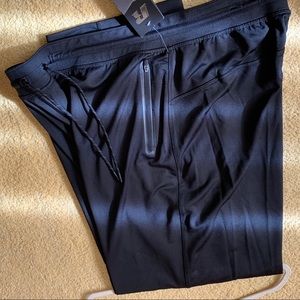 NWT Black Russell men’s Drawstring Sweatpants!!
